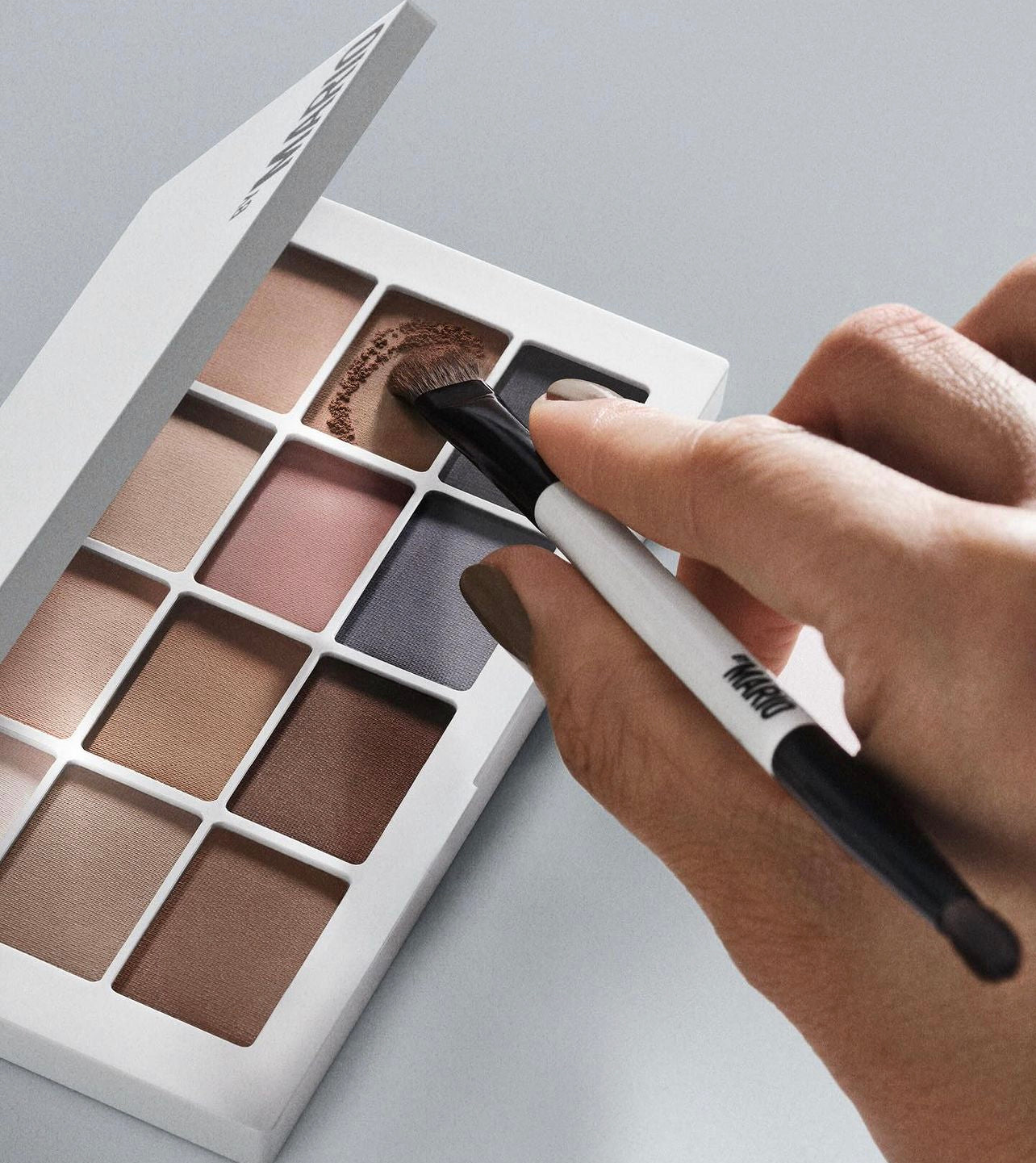Master Mattes™ Eyeshadow Palette - MAKEUP BY MARIO