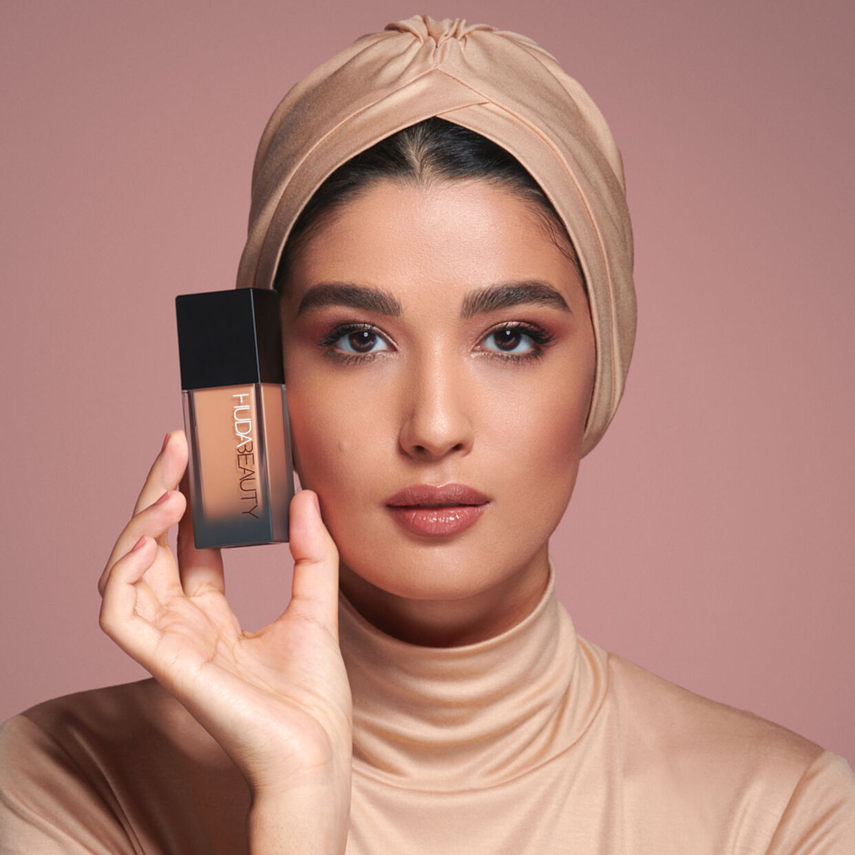 Huda Beauty #FauxFilter Luminous Matte Foundation