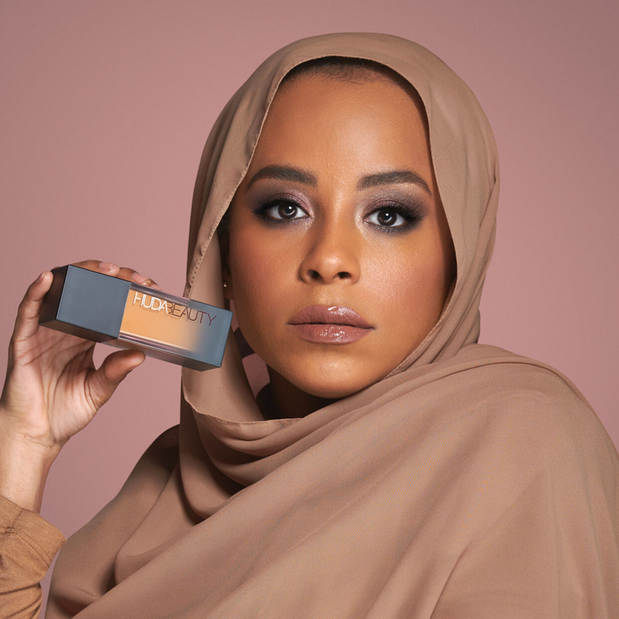 Huda Beauty #FauxFilter Luminous Matte Foundation