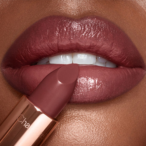 Charlotte Tilbury K.I.S.S.I.N.G Lipstick