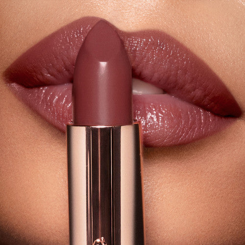 Charlotte Tilbury K.I.S.S.I.N.G Lipstick