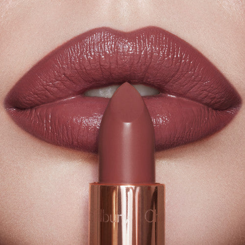 Charlotte Tilbury K.I.S.S.I.N.G Lipstick