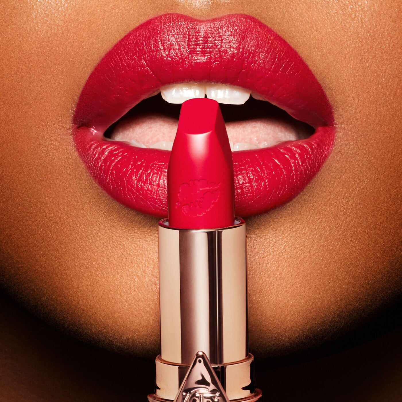 Charlotte Tilbury Hot Lips Lipstick 2