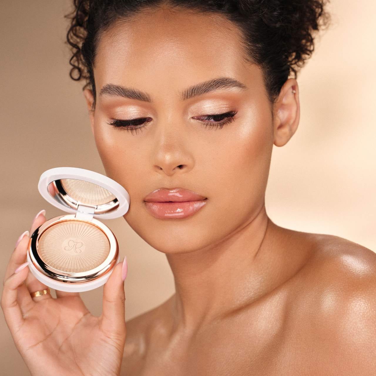 フェイスカラー ANASTASIA BEVERLY HILLS Highlighter Glow Seeker Highlighter | Anastasia Beverly Hills